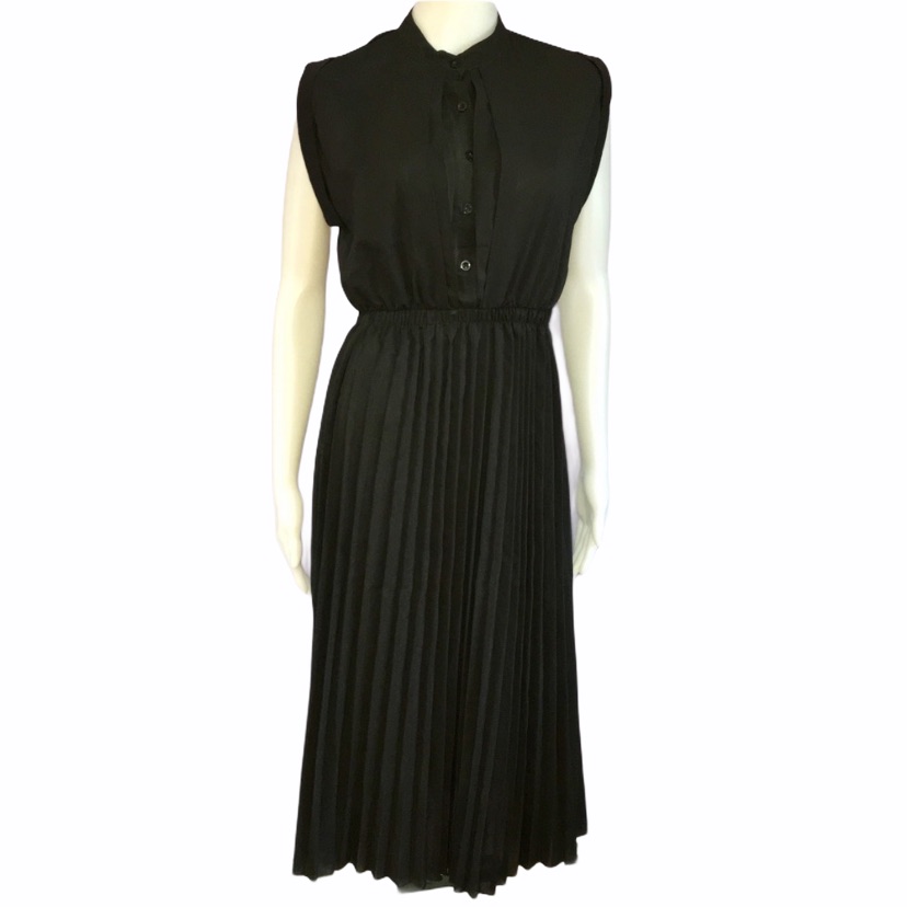 Nwt Ouzhuoni Brand Button Top Pleated Maxi Dress L